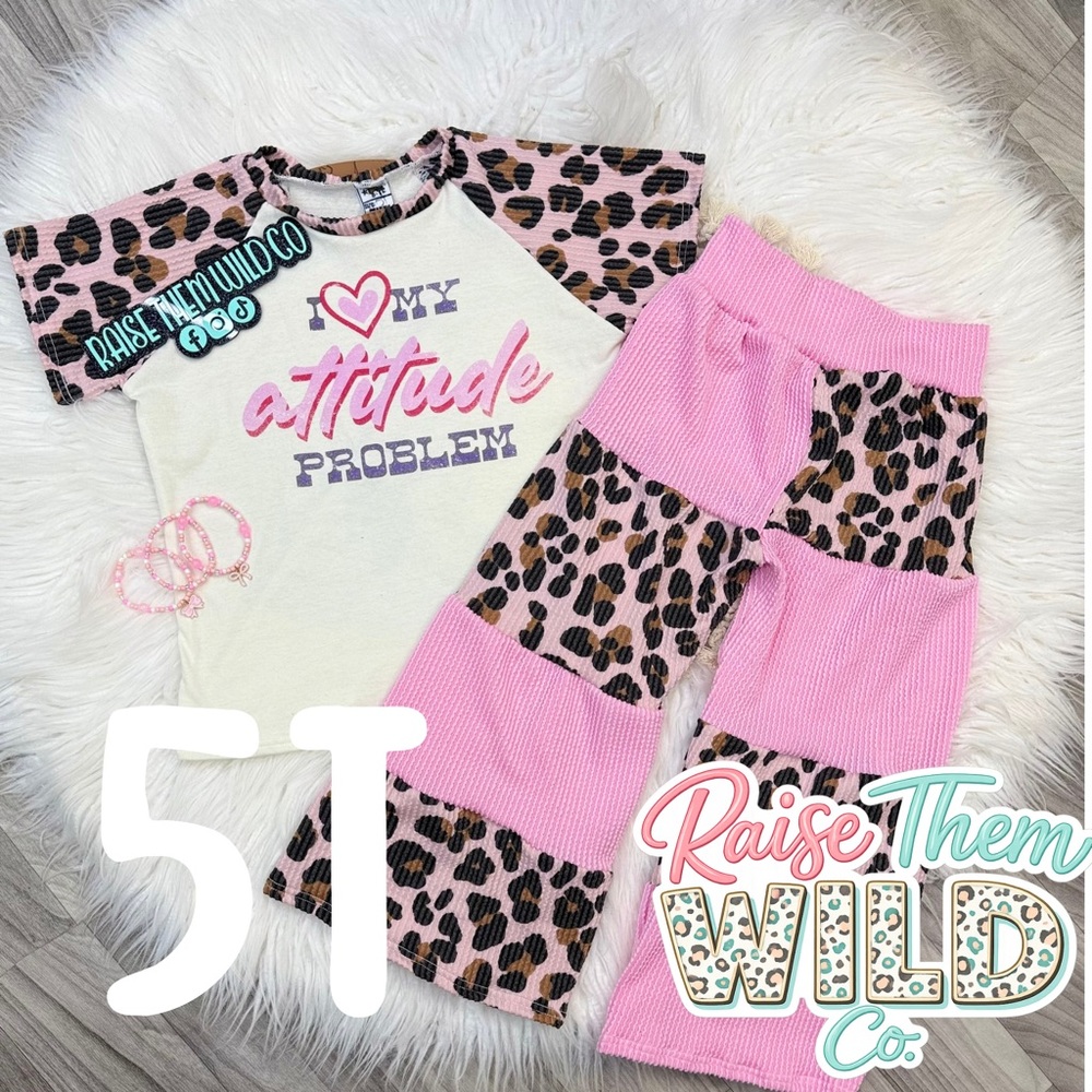 Upcycle short sleeve & flowy pants Set